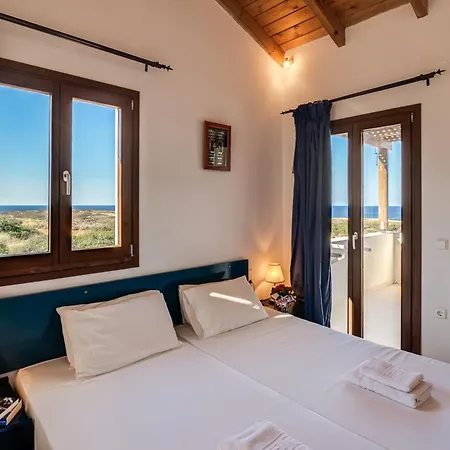 Crete Essence - Lagkada Villa *