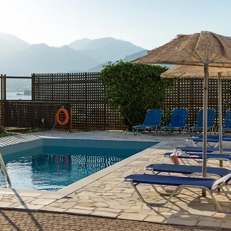 Crete Essence - Lagkada Villa Makrýgialos