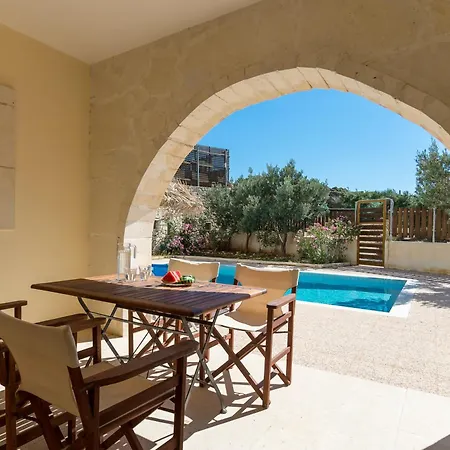 Crete Essence - Lagkada Villa Makrýgialos